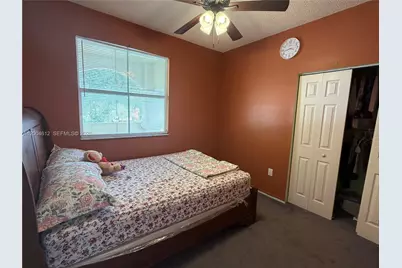 2329 NW 184th Ter, Pembroke Pines, FL 33029 - Photo 11