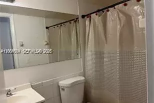 6950 W 6th Ave, Hialeah, FL 33014 - Photo 13
