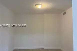 6950 W 6th Ave, Hialeah, FL 33014 - Photo 15