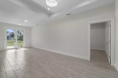 2804 11th St W, Lehigh Acres, FL 33971 - Photo 5