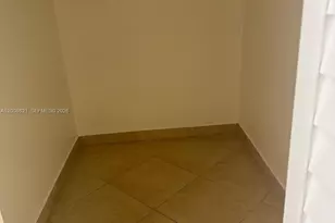 1235 NW 6th St, Miami, FL 33125 - Photo 11