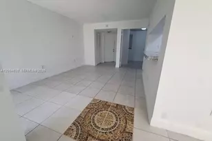 8215 SW 152nd Ave, Miami, FL 33193 - Photo 11