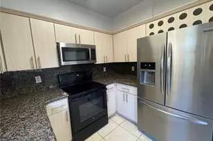 8423 NW 138th Terrace, Miami Lakes, FL 33016 - Photo 5
