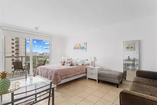 19201 Collins Ave, Sunny Isles Beach, FL 33160 - Photo 9