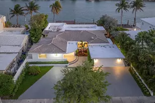 1690 Daytonia Rd, Miami Beach, FL 33141 - Photo 5