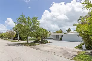 1690 Daytonia Rd, Miami Beach, FL 33141 - Photo 87