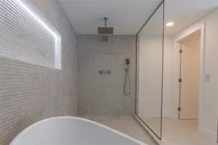 1690 Daytonia Rd, Miami Beach, FL 33141 - Photo 65