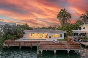1690 Daytonia Rd, Miami Beach, FL 33141 - Photo 1