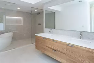 1690 Daytonia Rd, Miami Beach, FL 33141 - Photo 63