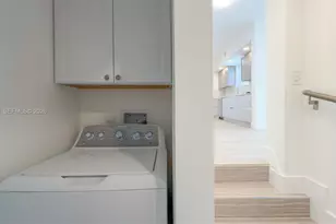 1690 Daytonia Rd, Miami Beach, FL 33141 - Photo 35