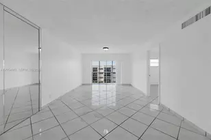 220 SW 9th Ave, Hallandale Beach, FL 33009 - Photo 11
