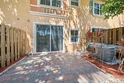 4948 Tradewinds Ter #504, Dania Beach, FL 33312 - Photo 13