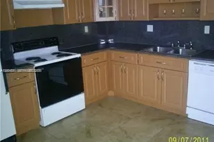 8600 SW 133rd Avenue Rd, Miami, FL 33183 - Photo 9