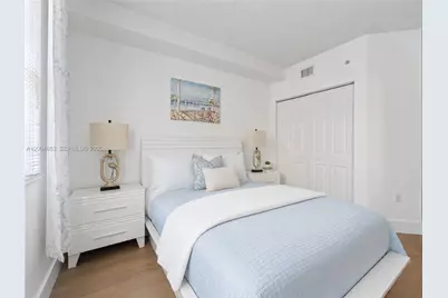 17145 N Bay Rd #4311, Sunny Isles Beach, FL 33160 - Photo 9