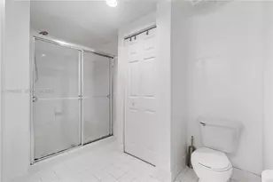 17145 N Bay Rd, Sunny Isles Beach, FL 33160 - Photo 23