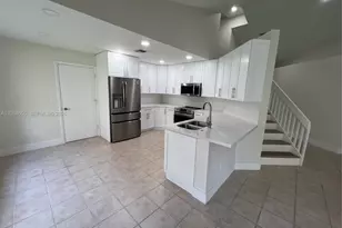 2806 Oak Grove Rd, Davie, FL 33328 - Photo 9