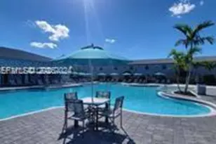 1010 SE 26th Ter, Homestead, FL 33035 - Photo 15