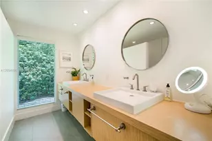 861 Harbor Dr, Key Biscayne, FL 33149 - Photo 29