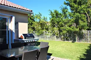 4291 Magnolia Ridge Dr, Weston, FL 33331 - Photo 13