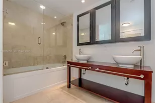 350 S Miami Ave, Miami, FL 33130 - Photo 37