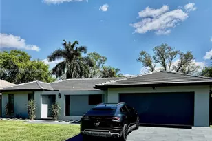 1304 Stratford St, Wellington, FL 33414 - Photo 1