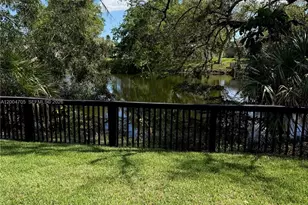 1304 Stratford St, Wellington, FL 33414 - Photo 29
