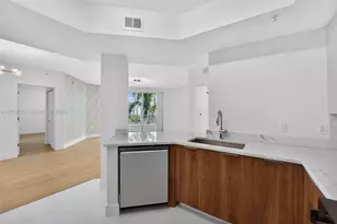 2401 NE 65th St, Fort Lauderdale, FL 33308 - Photo 7