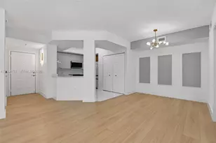 2401 NE 65th St, Fort Lauderdale, FL 33308 - Photo 25