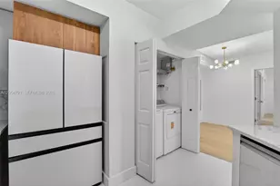 2401 NE 65th St, Fort Lauderdale, FL 33308 - Photo 11