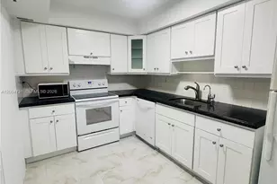 9511 Collins Ave, Surfside, FL 33154 - Photo 15