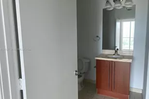 79 SW 12th St, Miami, FL 33130 - Photo 11