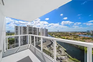 20505 E Country Club Dr, Aventura, FL 33180 - Photo 19