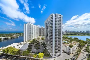 20505 E Country Club Dr, Aventura, FL 33180 - Photo 21