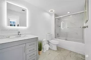 500 NE 29th St, Miami, FL 33137 - Photo 13