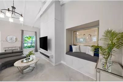 1050 Harrison St #0, Hollywood, FL 33019 - Photo 21