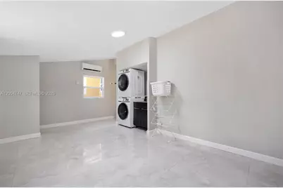1050 Harrison St #0, Hollywood, FL 33019 - Photo 39