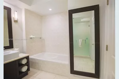 5300 NW 87th Ave #311, Doral, FL 33178 - Photo 11