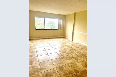 6601 SW 116th Ct #403, Miami, FL 33173 - Photo 9