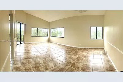 6601 SW 116th Ct #403, Miami, FL 33173 - Photo 5