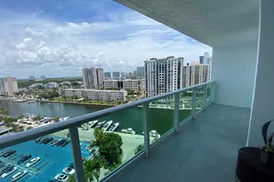 100 Bayview Dr, Sunny Isles Beach, FL 33160 - Photo 33