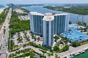 100 Bayview Dr, Sunny Isles Beach, FL 33160 - Photo 3