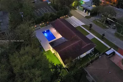 2126 NE 187th St, North Miami Beach, FL 33179 - Photo 9