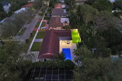 2126 NE 187th St, North Miami Beach, FL 33179 - Photo 7