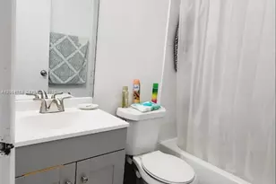 6960 NW 174th Terrace, Hialeah, FL 33015 - Photo 3