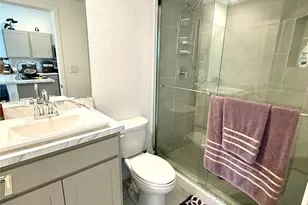 1088 NW 208th Terrace, Miami Gardens, FL 33169 - Photo 9
