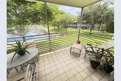 4280 Oaks Ter #203, Pompano Beach, FL 33069 - Photo 1