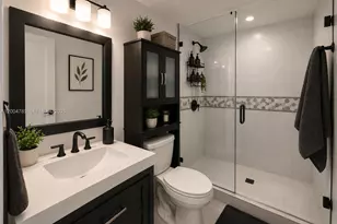 17530 NW 68th Ave, Hialeah, FL 33015 - Photo 5