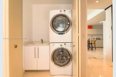 16901 Collins Ave #1404, Sunny Isles Beach, FL 33160 - Photo 17