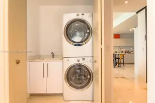 16901 Collins Ave, Sunny Isles Beach, FL 33160 - Photo 17
