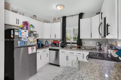 375 NW 28th Ave, Fort Lauderdale, FL 33311 - Photo 17